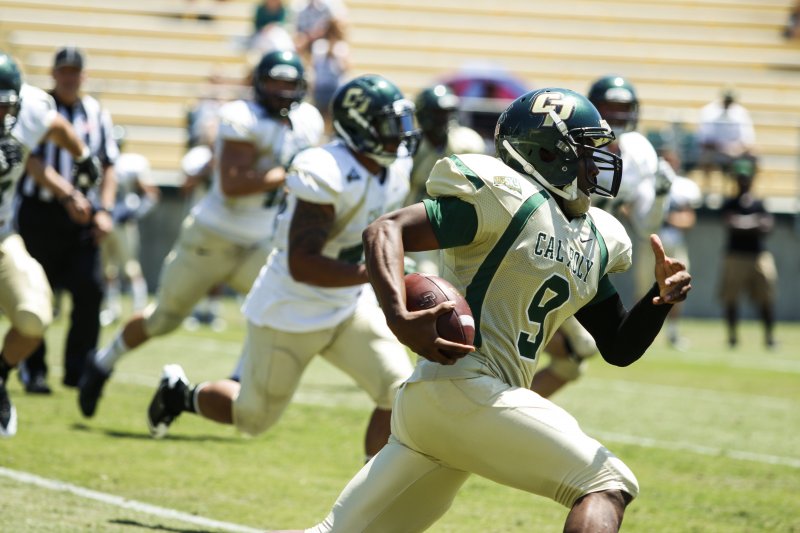 2014-05-03-CPFootballSpringGame-13