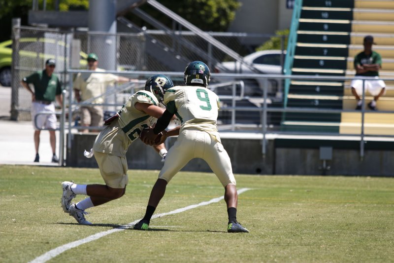 2014-05-03-CPFootballSpringGame-9