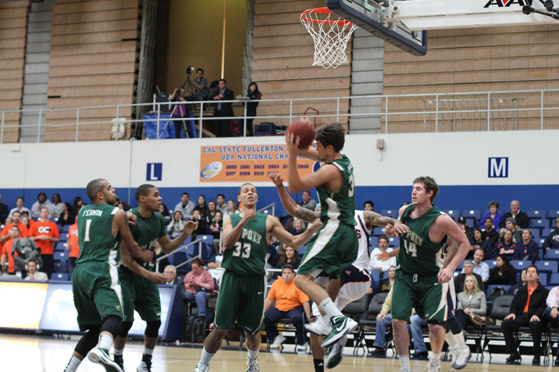 calpolyvscsuf_064