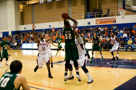 2012-02-02-cp-vs-csuf-032