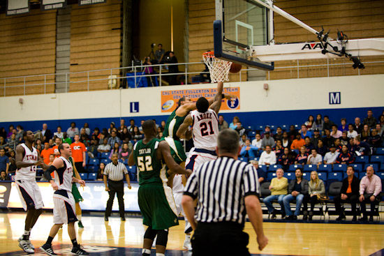 2012-02-02-cp-vs-csuf-037
