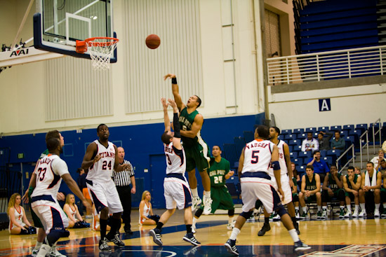 2012-02-02-cp-vs-csuf-050