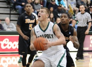 Cal Poly took a 34-32 lead into halftime. By Owen Main