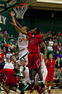 Chris Eversley averaged 24.5 points and 12 rebounds as Cal Poly swept the weekend against Hawai'i and Cal State Northridge. By David Livingston