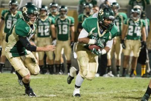 Dano Graves (left) and Kristaan ivory (right) both had solid performances, despite the offense only scoring 14 points. By Owen Main