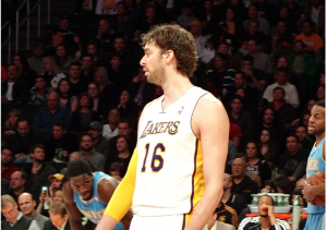 Despite the loss, where the offense struggled, Pau Gasol lead the Lakers in his pre-season debut. By Howcheng (Own work) [CC-BY-SA-3.0 (http://creativecommons.org/licenses/by-sa/3.0)], via Wikimedia Commons
