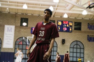 Kenny Smith, Jr. was a huge key to Oaks Christian's first-half run that saw them lead by 20 points. By Owen Main
