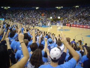 The UCLA faithful can get a scaled, toothy monkey off its back with a win tonight. By Leahcim506 at en.wikipedia, from Wikimedia Commons