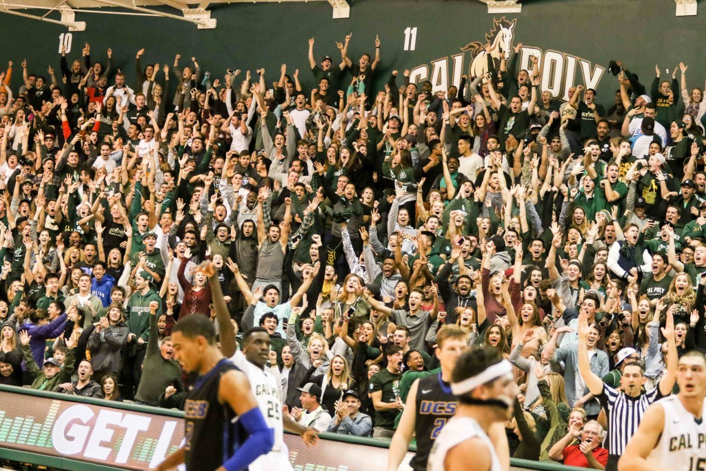 The Mott Athletics Center crowd got real hot, real fast on Thursday night. Can they bring the noise again on Saturday? by Owen Main