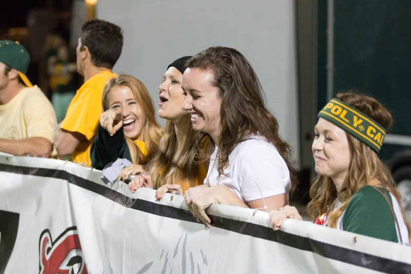 2013-10-25-cpucsbsoccercrowd-45