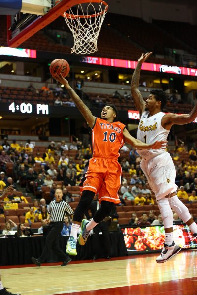 lbsu-vs-csuf-2014-005