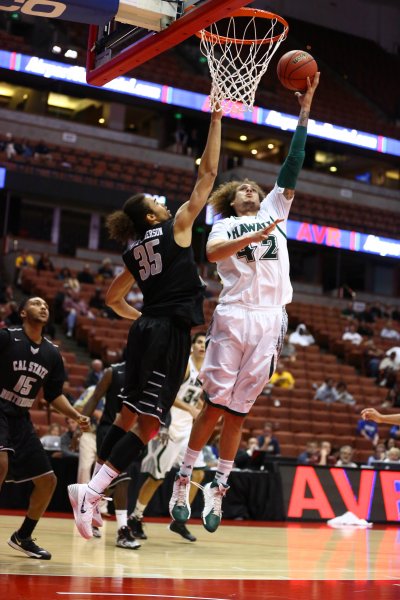 uh-vs-csun-2014-008