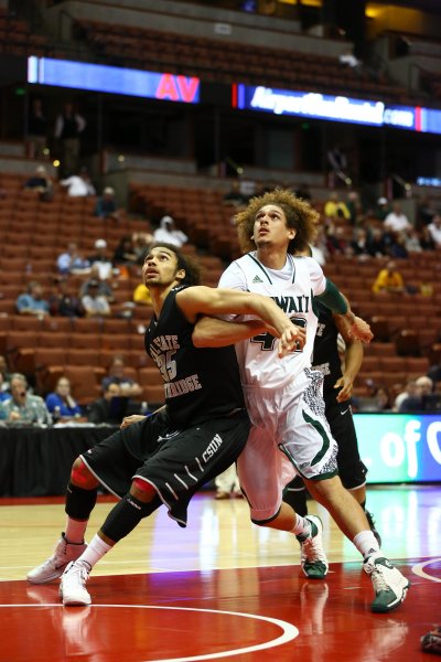 uh-vs-csun-2014-009