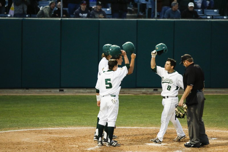 2014-04-04-CPBatsVsUCSB-12