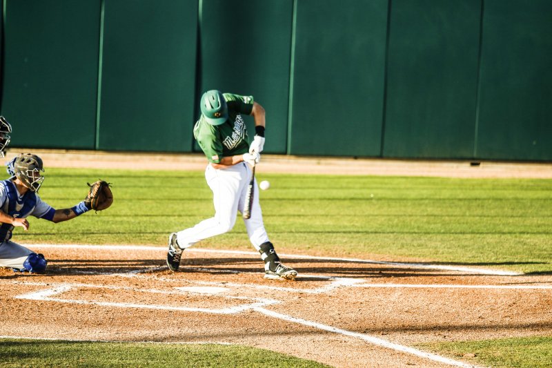 2014-04-05-CPBatsVsUCSB-9
