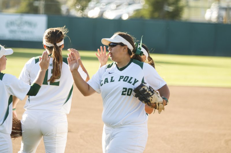 2014-04-22-CPSoftballvsCSUB-11