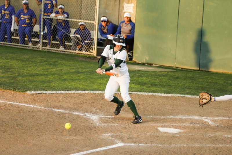 2014-04-22-CPSoftballvsCSUB-13