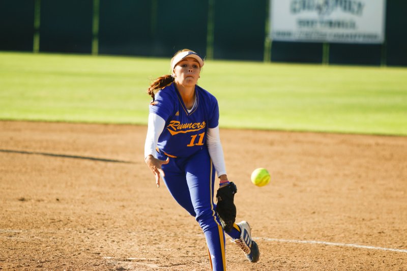 2014-04-22-CPSoftballvsCSUB-2