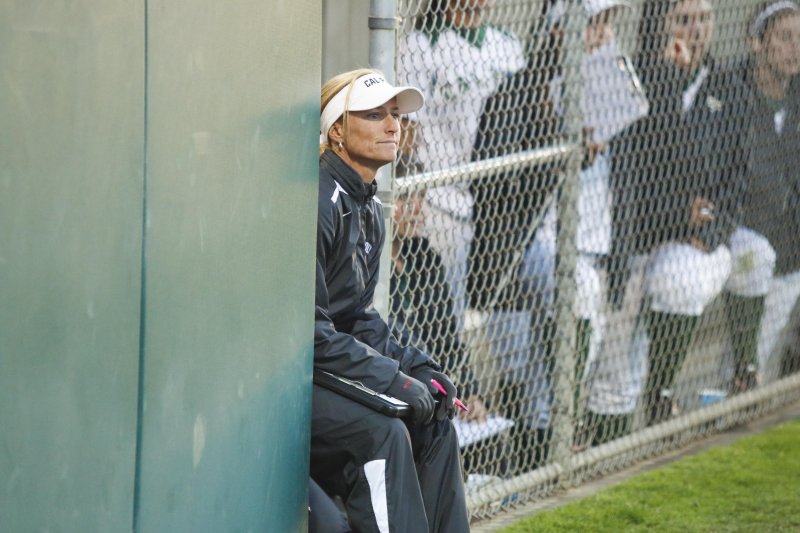 2014-04-22-CPSoftballvsCSUB-23