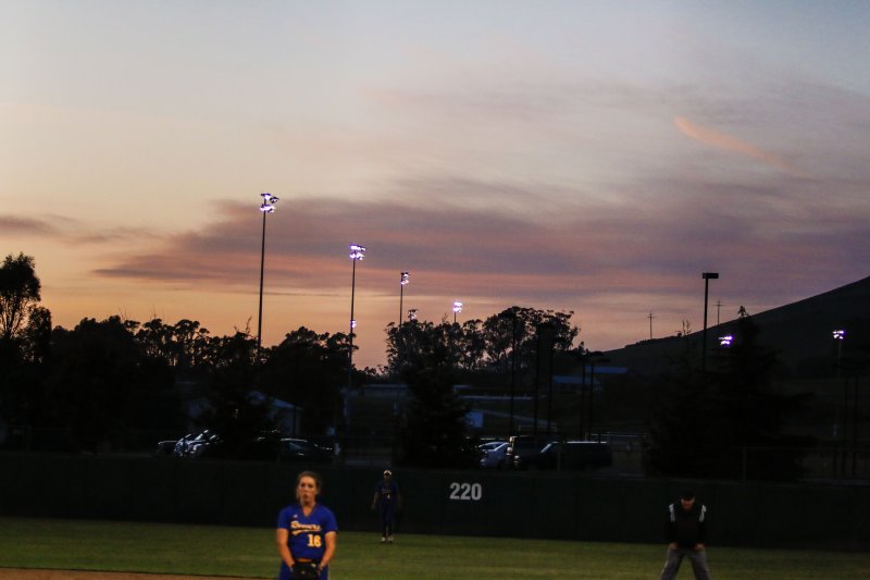2014-04-22-CPSoftballvsCSUB-27
