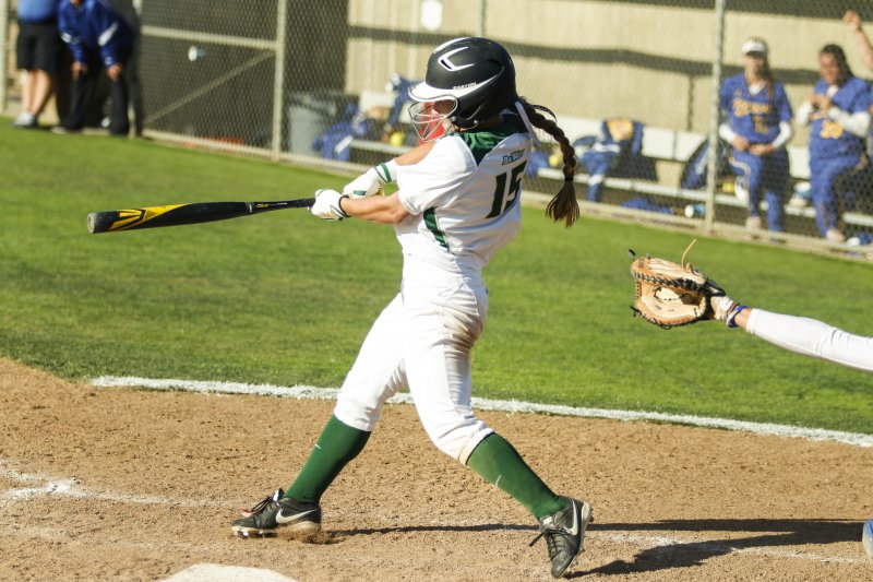 2014-04-22-CPSoftballvsCSUB-7