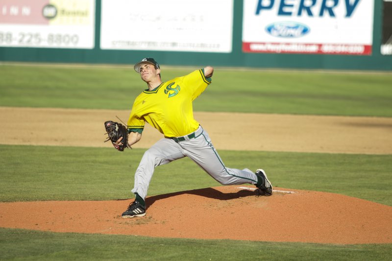 2015-05-30-CPBatsVsSacState-31