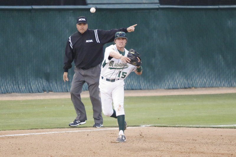 2015-05-30-CPBatsVsSacState-56